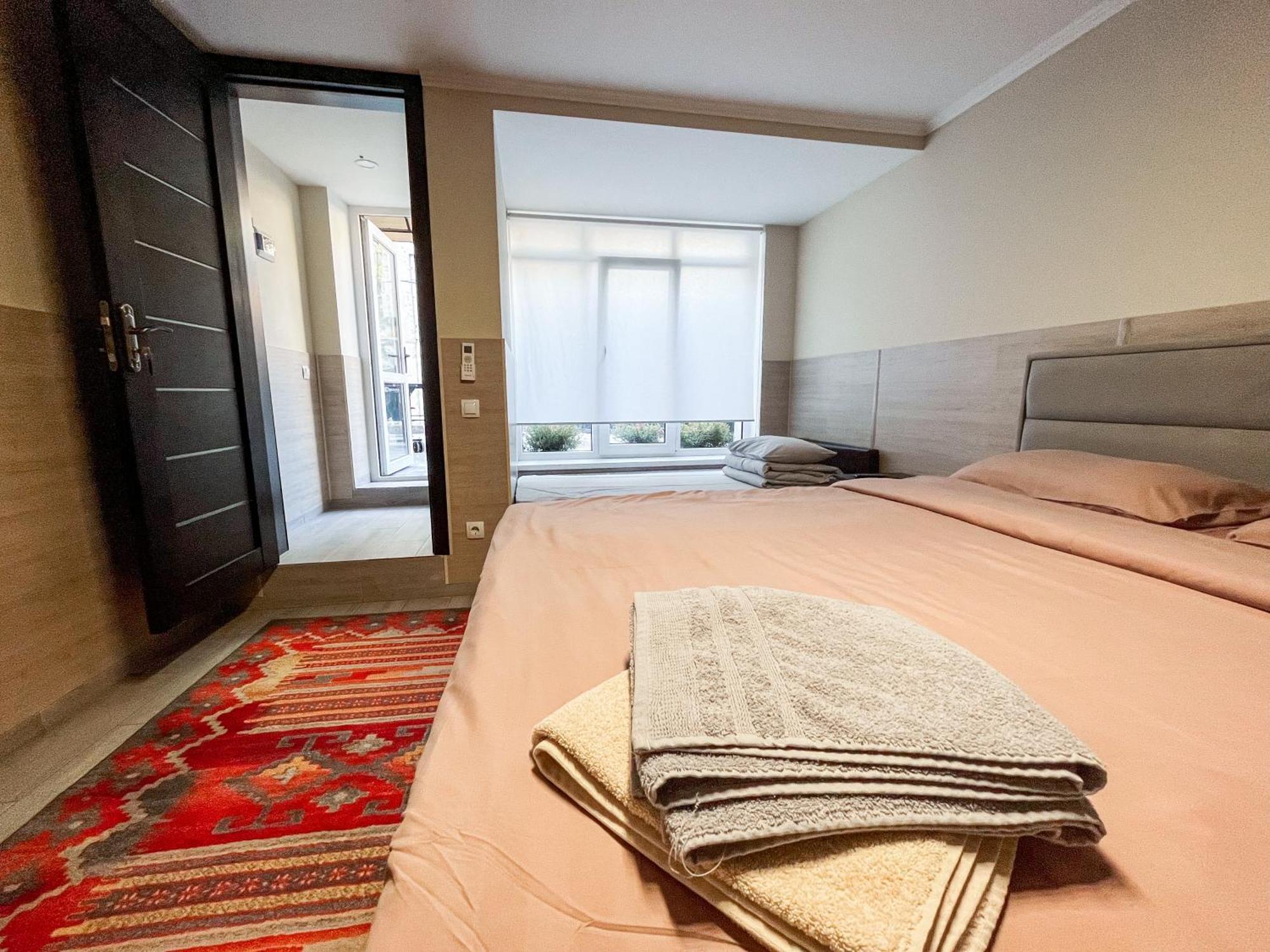 77/5 Hotel Chisinau Luaran gambar
