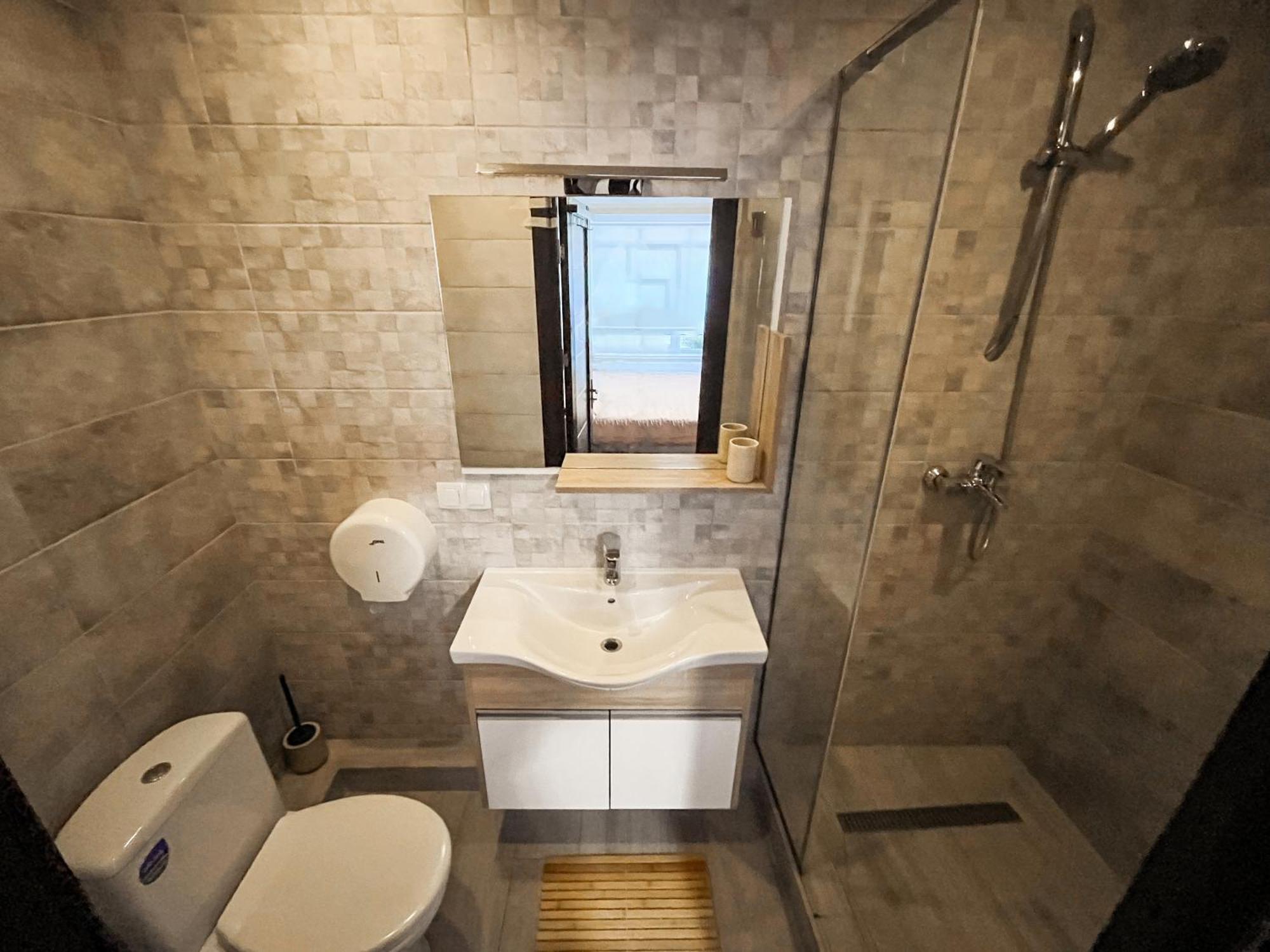 77/5 Hotel Chisinau Luaran gambar